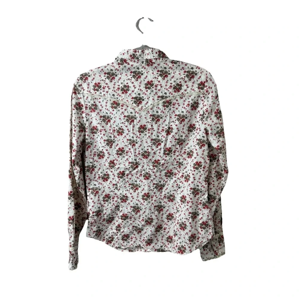 Shyanne Western Pearl Snap Top Womens‎ Size Medium Prairie Floral Rodeo Cowgirl
